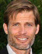 Casper Van Dien